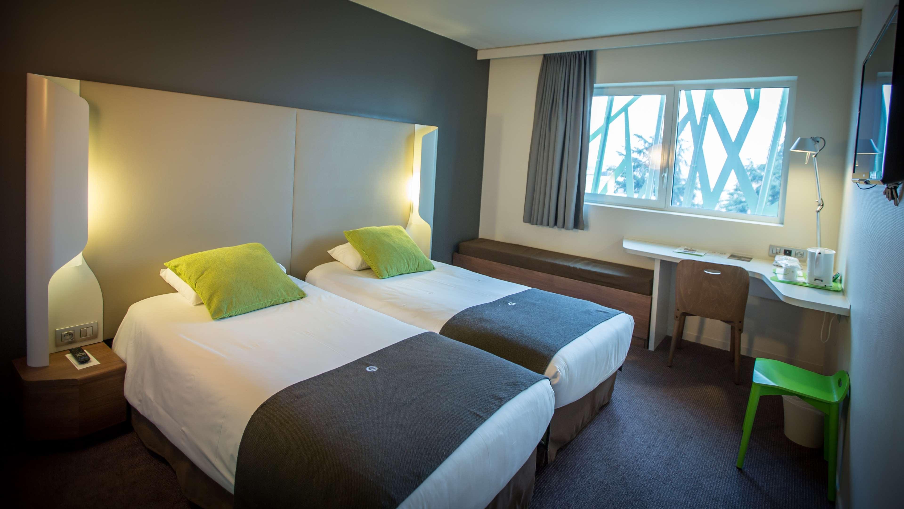 Campanile Dijon Congres Clemenceau Hotel Екстериор снимка