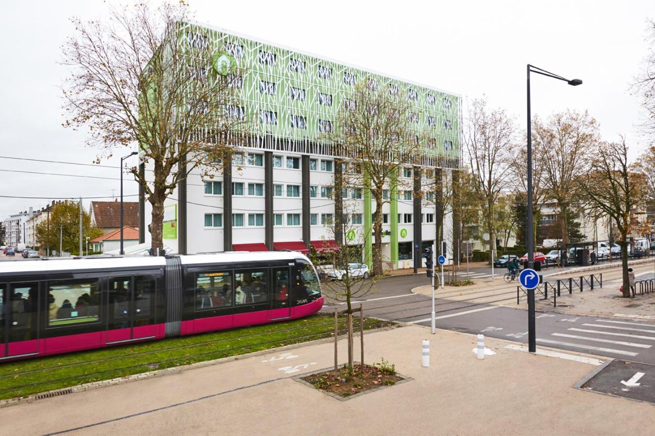 Campanile Dijon Congres Clemenceau Hotel Екстериор снимка