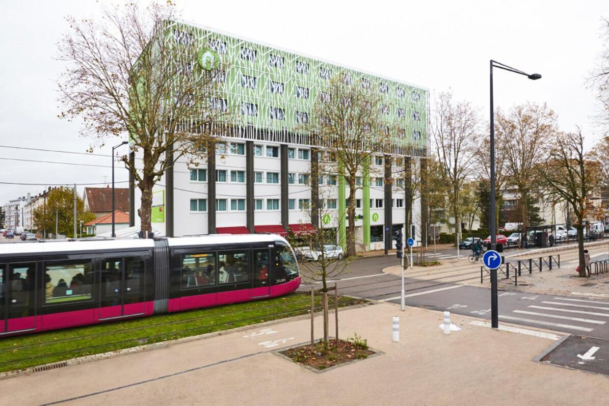 Campanile Dijon Congres Clemenceau Hotel Екстериор снимка