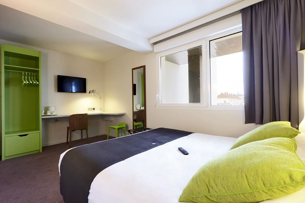 Campanile Dijon Congres Clemenceau Hotel Стая снимка