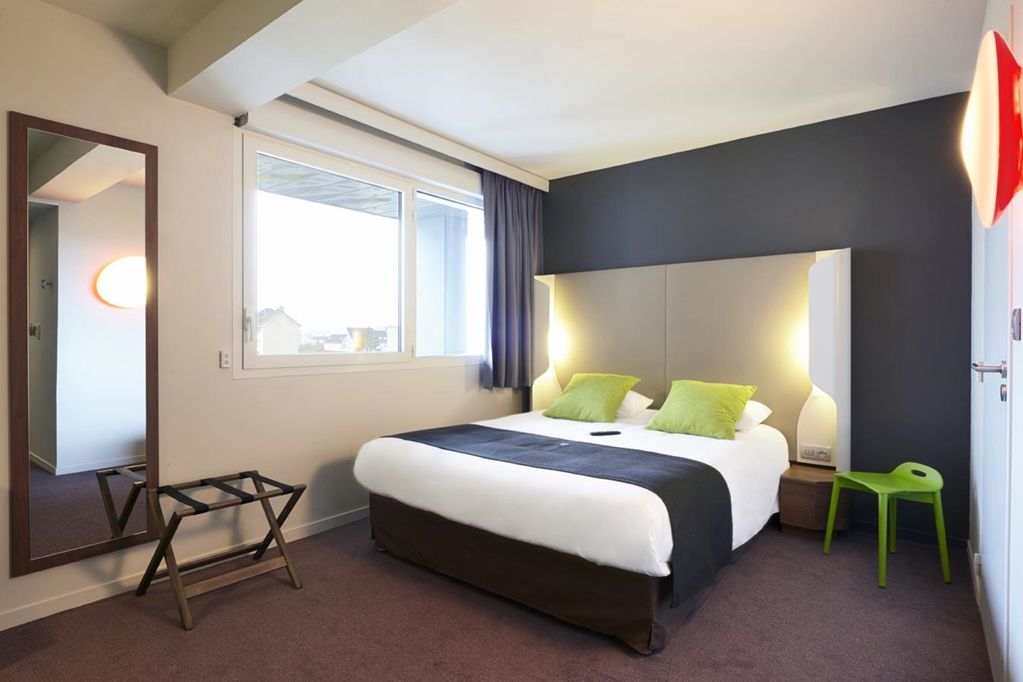 Campanile Dijon Congres Clemenceau Hotel Стая снимка